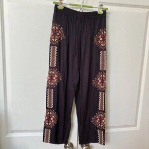 Solitaire Hippie Boho Geometric Embroidered Flowy Wide Leg Pull On Pants Medium